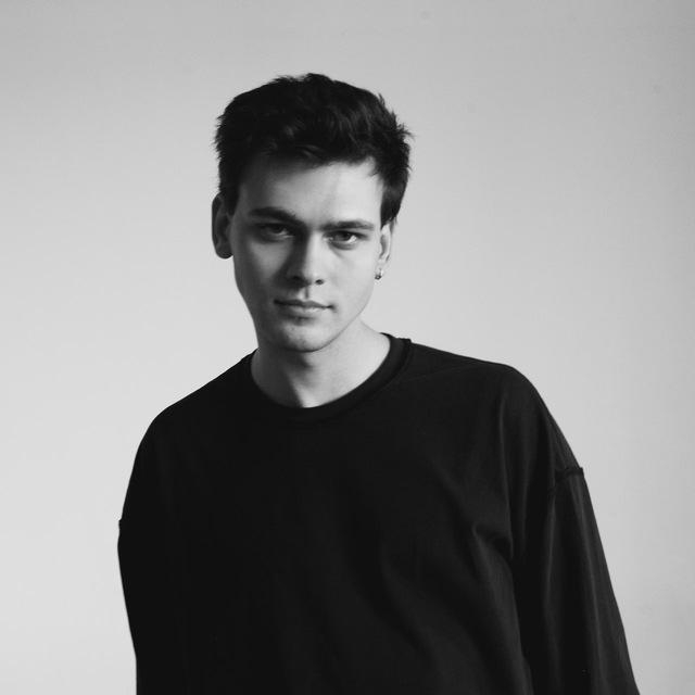 Александр Любимов